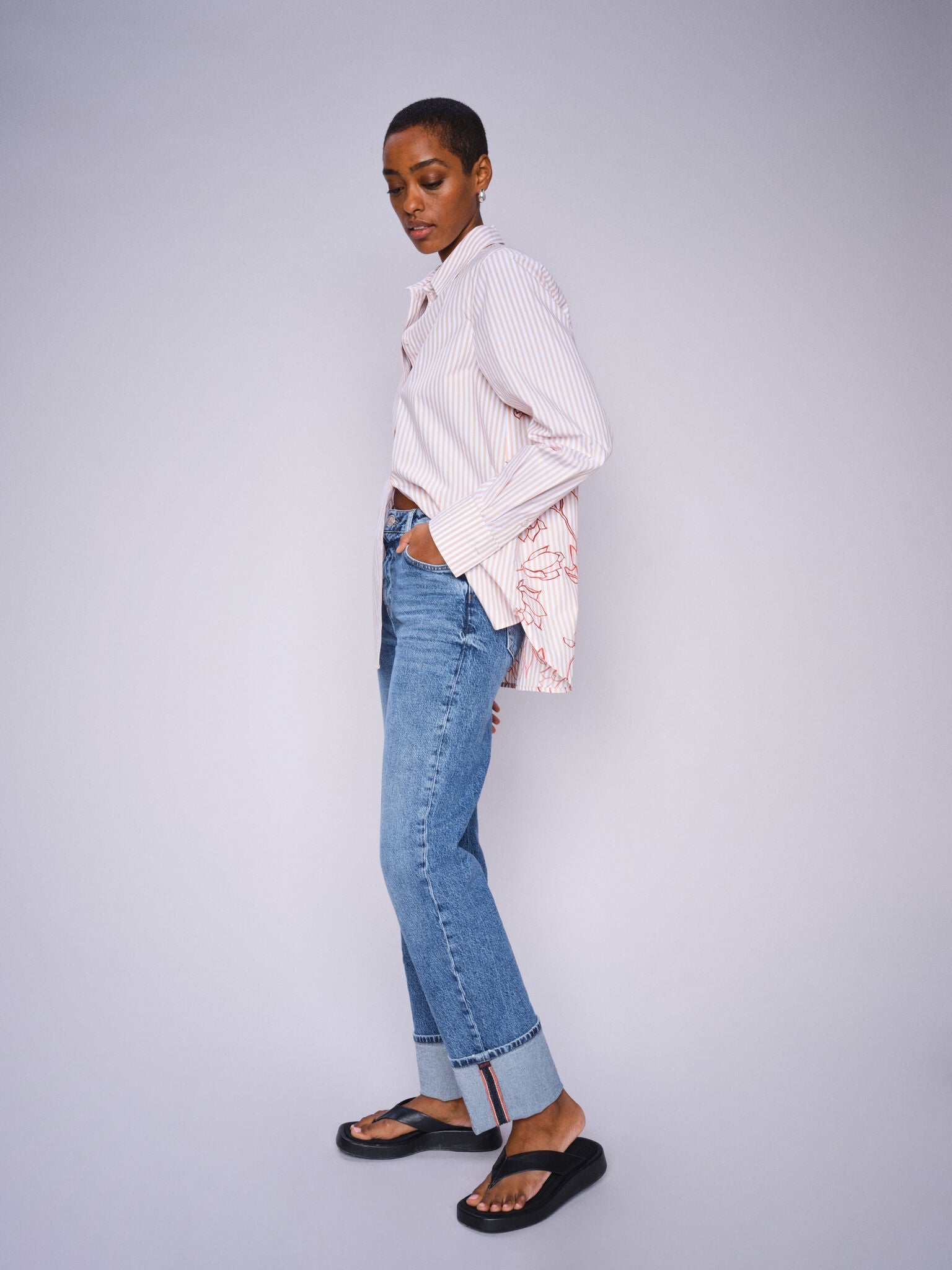 Modelshot / Light Blue / Detail